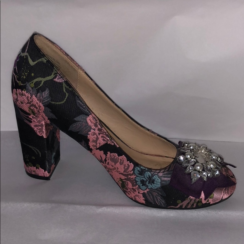 Flowered heels